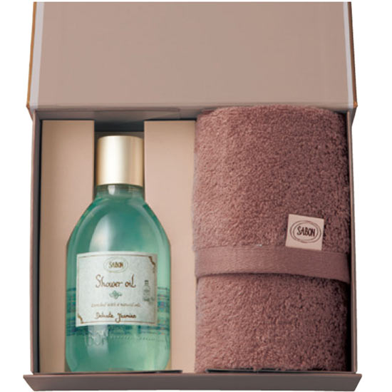 ＳＡＢＯＮ シャワーオイル３００ｍｌ ＆オーガニックタオル