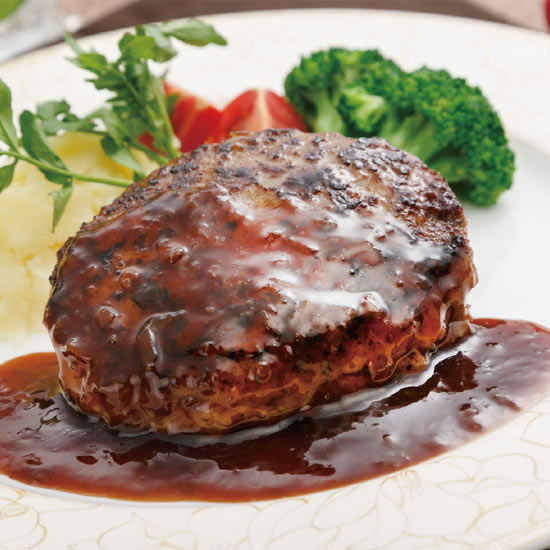 落合務監修 牛肉100%ハンバーグと黒トリュフソース0